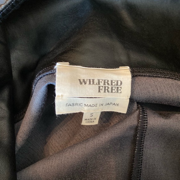 Aritzia Wilfred Free Faux Leather Leggings - Picture 5 of 5